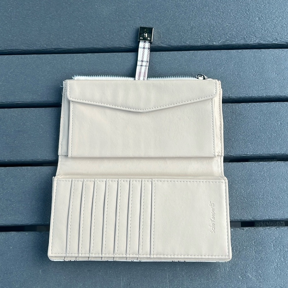 ‘Safe Keeper’ Pink&White Plaid Wallet;Tan Interior; 4x7.5in; Snap&Zip closure - Picture 6 of 14